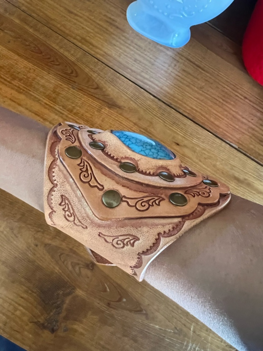 Three Bird Nest leather cuff bracelet tan Aegean - Picture 2 of 11